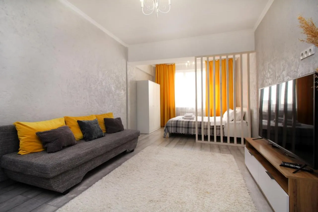 Apartment Студия, Центр, С Ярким Акцентом. Almaty