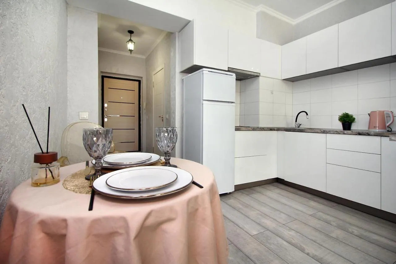 Apartment Студия, Центр, С Ярким Акцентом. Almaty